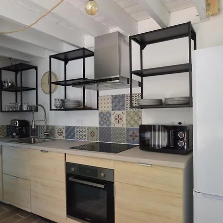 Adorable Avec Piscine- Tiny House Saubrigues